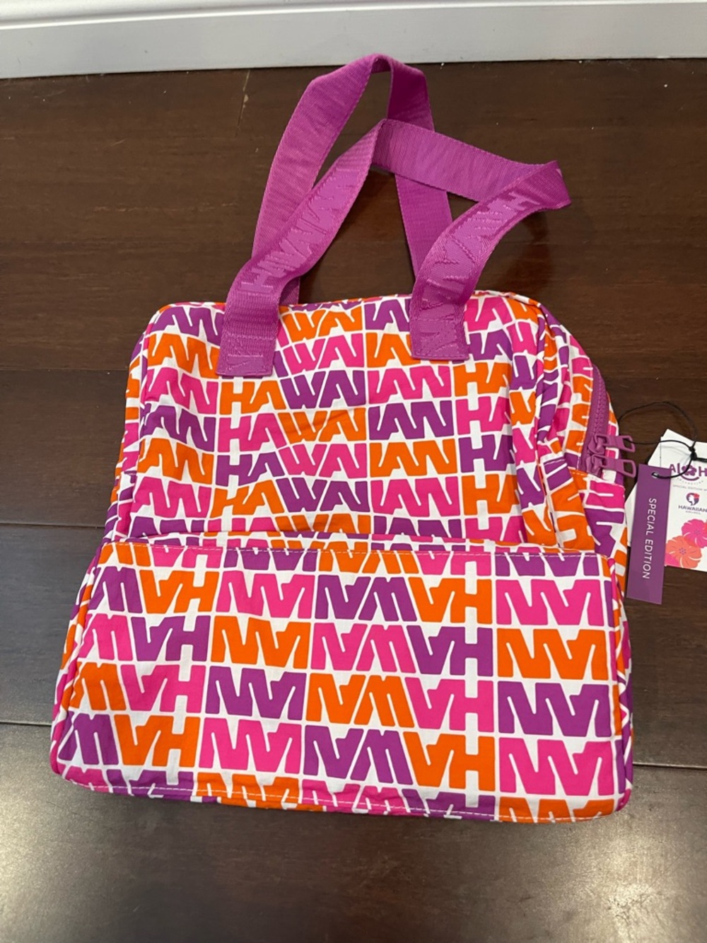 aloha collection Limited edition collaboration, hawaiian airlines flight bag nwt - Picture 2 of 2